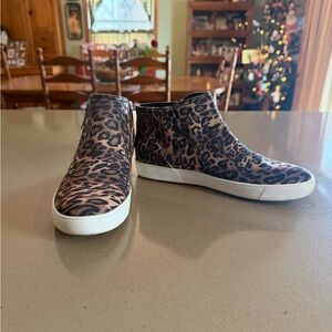 Naturalizer Leopard Print Ankle Boots